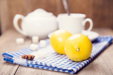 tea with lemon