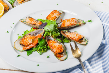 Mussels with parmesan