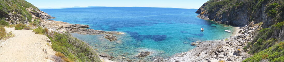 Fototapeta na wymiar Spiaggia Stagnone in isola Elba