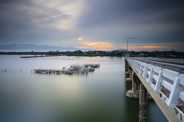 Fototapeta na wymiar Sunrise at Bridge Laem Sing Thailand