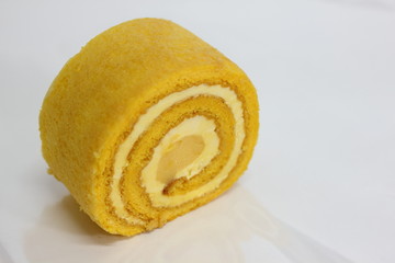  tasty lemon slice roll cake arrangement.