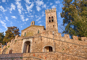 Fototapeta na wymiar Church in Castagneto Carducci, Tuscany, Italy
