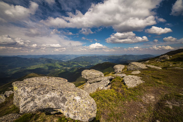 Fototapeta na wymiar Beautiful mountains landscape in Carpathian