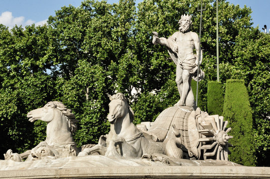Fuente de Neptuno, neoclasicismo, mitolog&iacute;a, Madrid, Espa&ntilde;a, Atl&eacute;tico de Madrid
