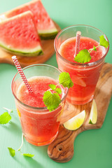 watermelon lime smoothie in glasses