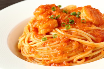 海老とトマトのクリームパスタ