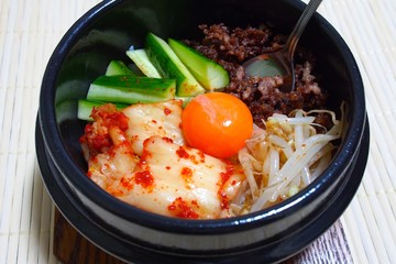 石焼ビビンパ