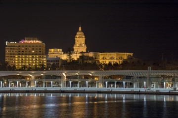 Fototapeta na wymiar Malaga Marina at Night