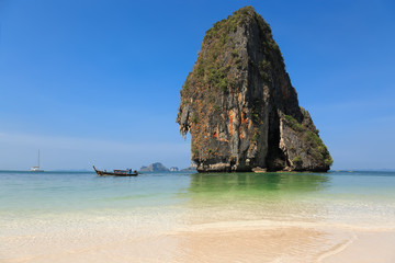 Fototapeta premium Rock on Railay beach