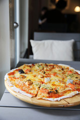pizza seafood