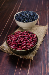 kidney bean and black bean in ceramic bowl