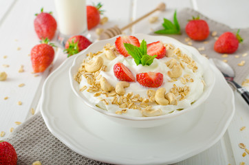 Domestic yogurt with strawberries