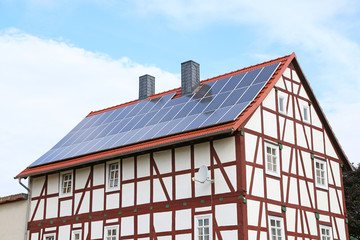 Fachwerkhaus mit Solardach