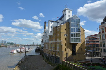 Fototapeta premium Shad Thames London - England United Kingdom