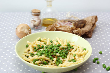 Pasta e piselli