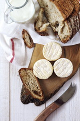 Goat cheese and  country  bread