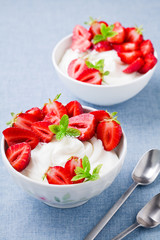 Fresh Strawberry Yoghurt
