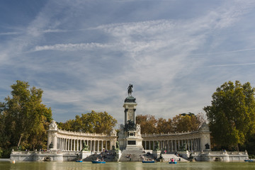 Fototapeta na wymiar Retiro Park, Monument of Alfonso XII, Madrid