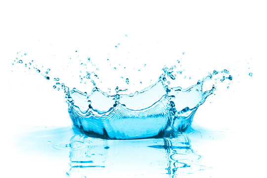 water splash with a crown shape