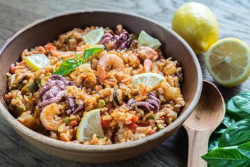 Seafood paella
