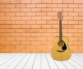 Obraz na płótnie Canvas Guitar in blank empty room