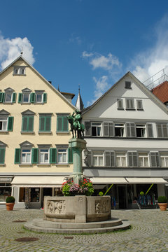 Trumpeter monument