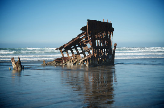 Shipwreck in Ocean Waves
