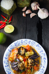 spicy papaya salad with salted crab