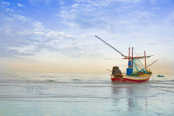Fototapeta premium boat at the beach hua hin, thailand