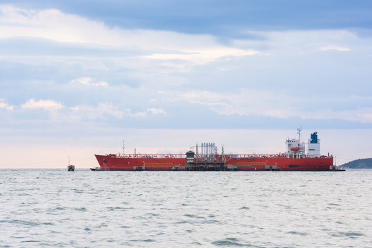 Pier for loading of coal ships