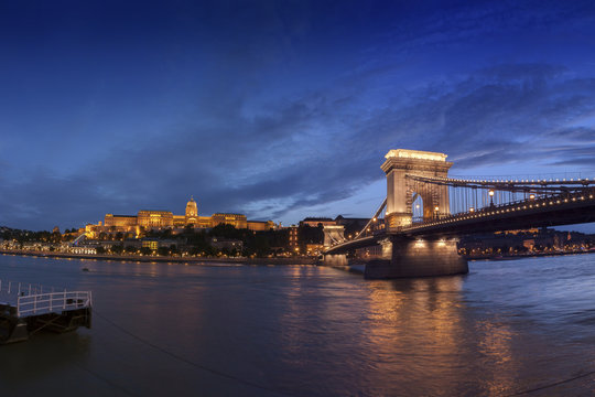 Buda Castle and Chain Bridge at night in Budapest, Hungary