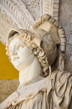 Casa de Pilatos, Sevilla, Andaluc&iacute;a, Espa&ntilde;a, Pallas, Atenea, escultura cl&aacute;sica