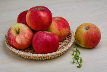 Few apples