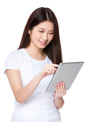 Fototapeta premium Asian woman use of the digital tablet