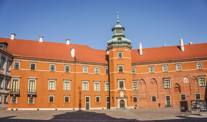 Obraz premium View of the Royal Castle of Warsaw from the Castle Square, Poland