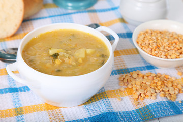 Pea soup