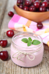 Obraz na płótnie Canvas Cherry yogurt