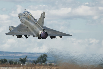 Fototapeta na wymiar Mirage 2000