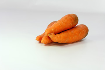 五寸人参を重ねて少し横から見る