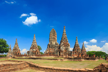 Fototapeta premium Old Temple wat Chaiwatthanaram of Ayutthaya Province( Ayutthaya Historical Park )Thailand