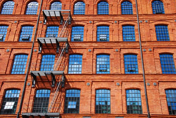 old brick factory building in Lodz - obrazy, fototapety, plakaty