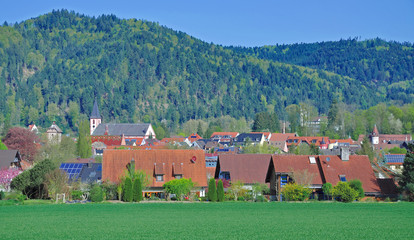 Fototapeta na wymiar Urlaubsort Zell am Harmersbach im Ortenaukreis,Schwarzwald,Deutschland