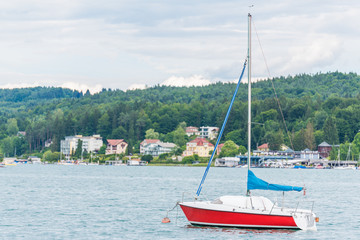 Segelboot am Wörthersee