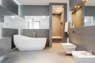 Fotobehang Freestanding bath in modern bathroom © Photographee.eu