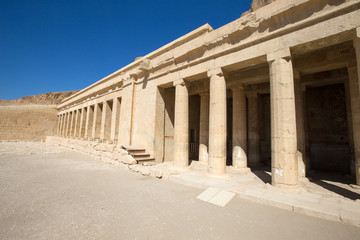 Obraz premium The temple of Hatshepsut near Luxor in Egypt
