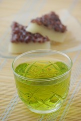 緑茶と水無月