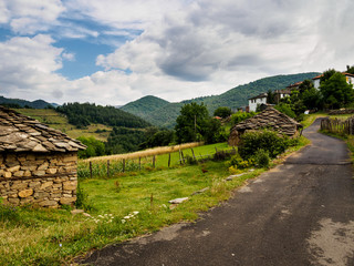 Fototapeta na wymiar Mountain village in Bulgaria. Rhodope mountain.