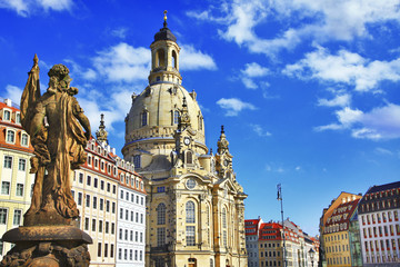 Fototapeta na wymiar elegant baroque Dresden, Germany