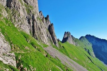 Lötzlisalpsattel und Hängeten, Alpstein