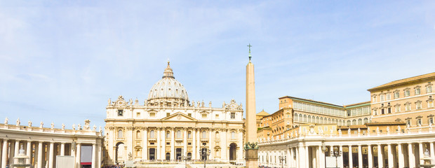 Fototapeta na wymiar Basilica di San Pietro in the Vatican City, Rome, Italy